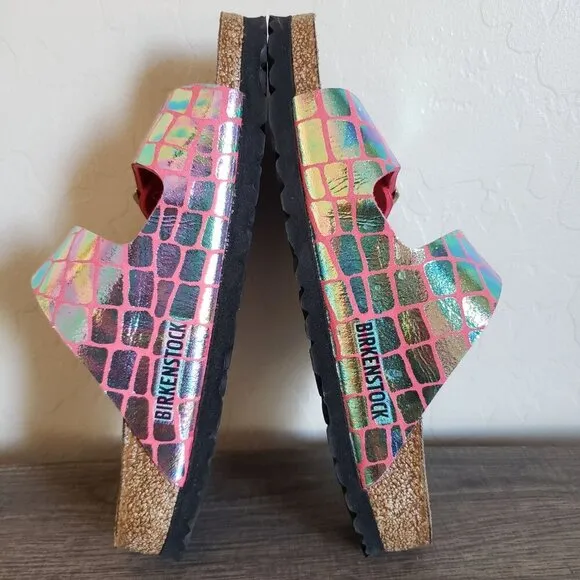 Birkenstock Arizona Gator Gleam Raspberry Pink Sandal Iridescent Women's 5 EU 36
