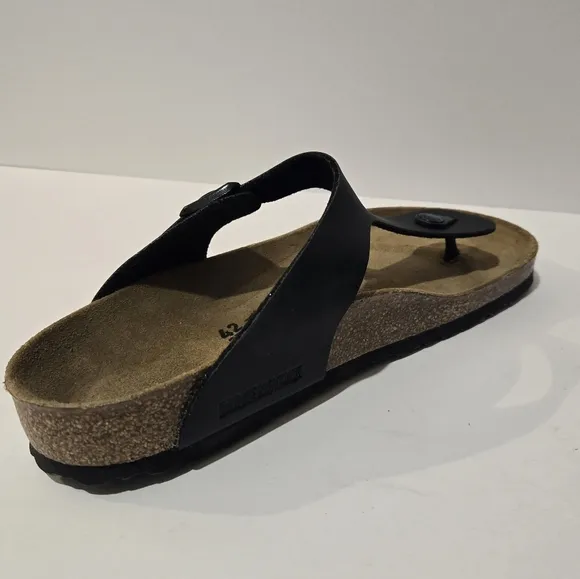 Birkenstock Gizeh Men's Black Buckle Sandals 9