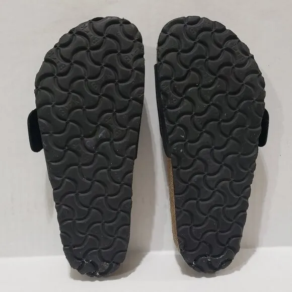 BIRKENSTOCK Madrid Big Buckle Oiled Leather Black One-Strap Sandals