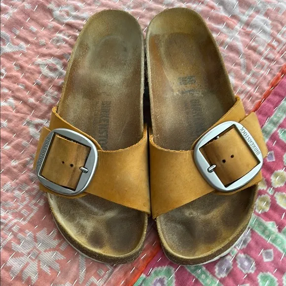 Birkenstock Madrid Big Buckle Sandals Slides orange tan silver size 40/9