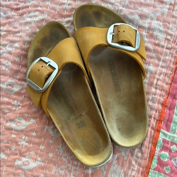 Birkenstock Madrid Big Buckle Sandals Slides orange tan silver size 40/9