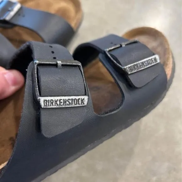 Birkenstock Sandals. Girls Size 13. Black. Double Buckle Strap.