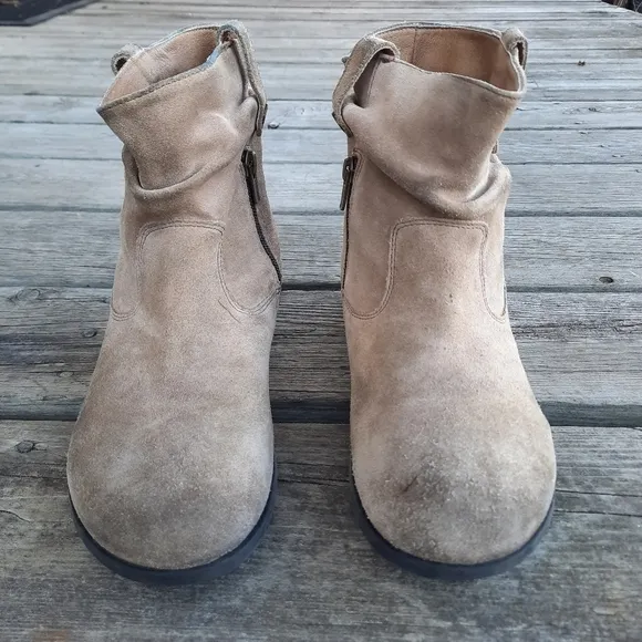Birkenstock Sarnia beige suede leather slouch ankle boots size 9-9.5/EU 40