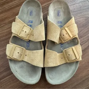 Birkenstock Women’s Suede Arizona Soft Footbed Sz 38 Buttercream Yellow