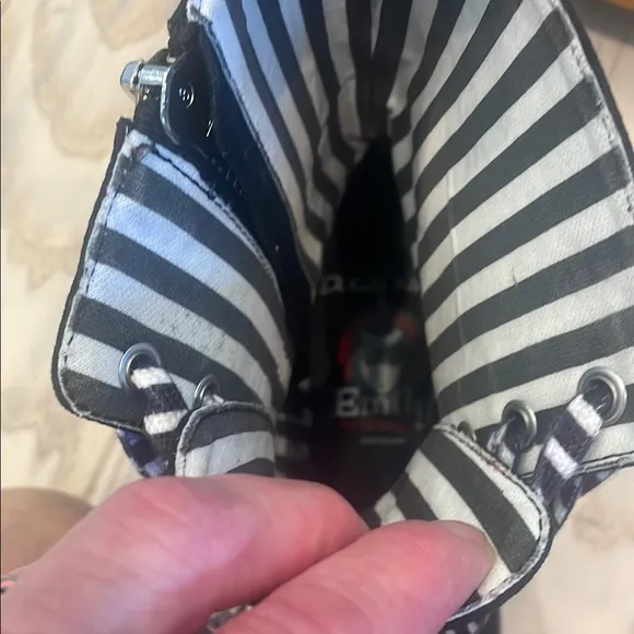 Black High-Top Sneakers with Striped Laces dolls kill Emily the strange size 6