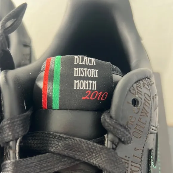 Black history month 2010 Black and Red Men's Sneakers brand new in the box