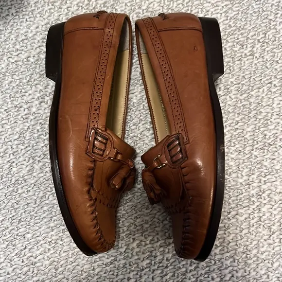 Bob Roy Collection Tan Leather Wingtip Loafers Sz 1