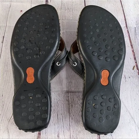 Born Leather T-Strap Thong Sandals Flip Flops