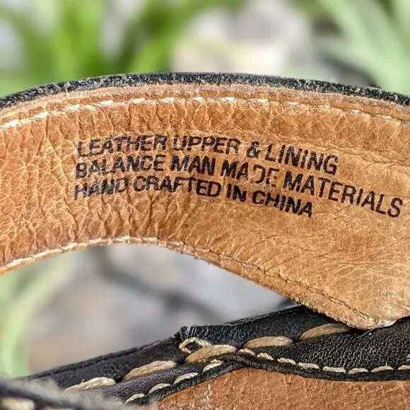 Born Leather T-Strap Thong Sandals Flip Flops