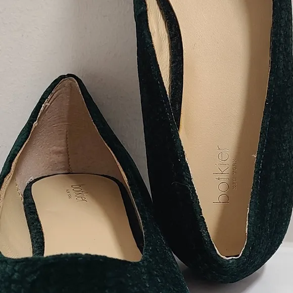 BOTKIER NEW YORK Camilla Flat in Emerald Velvet Sz 8 NEW