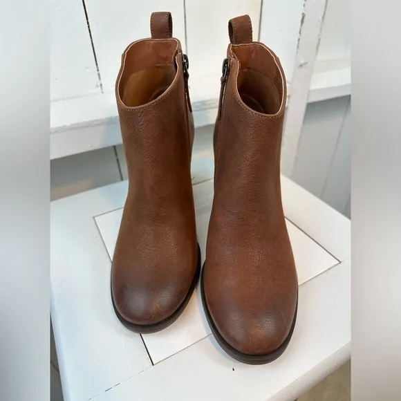 BP Booties Brown Women’s Size 8 Leather Lance Block Heeled Boots Round Toe