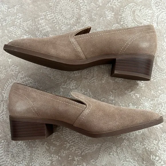 Brand New Crown Vintage Genuine Suede Slip On Round Toe Block Heeled Loafers