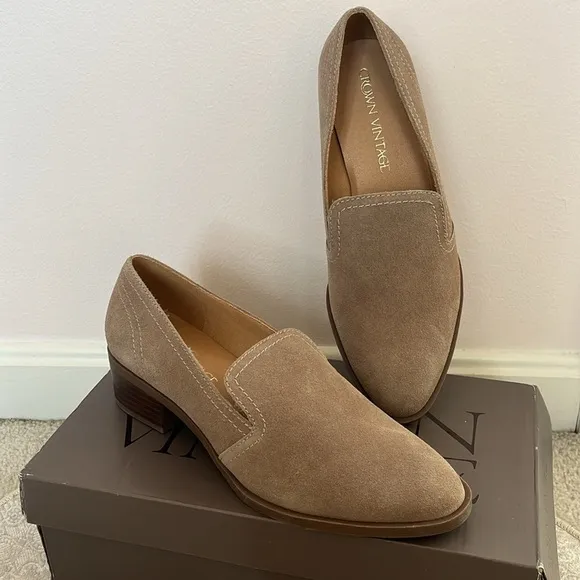 Brand New Crown Vintage Genuine Suede Slip On Round Toe Block Heeled Loafers