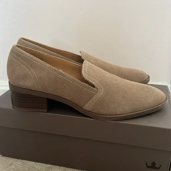 Brand New Crown Vintage Genuine Suede Slip On Round Toe Block Heeled Loafers