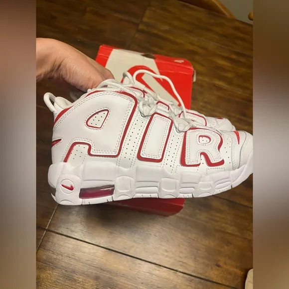 Brand new Nike Air More Uptempo White Varsity Red Outline (GS)