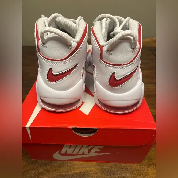 Brand new Nike Air More Uptempo White Varsity Red Outline (GS)