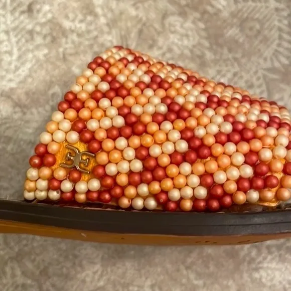 Brand New Sam Edelman Gunner Beaded Slide Sandals in Peach Pearl Wide Strap