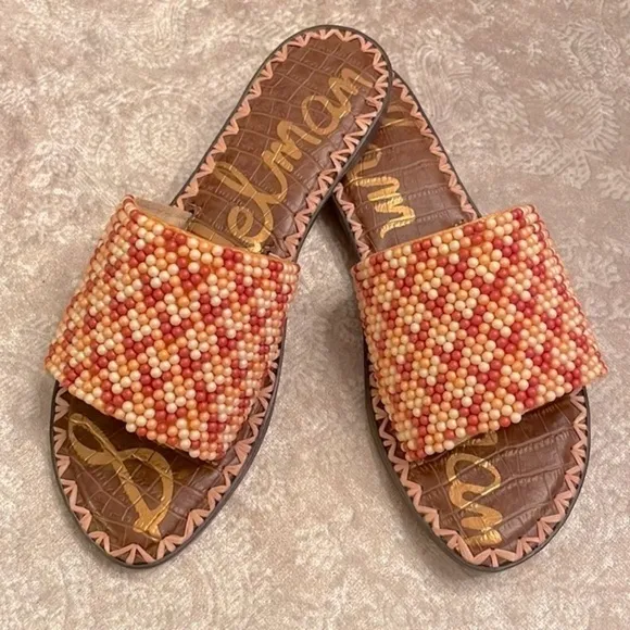 Brand New Sam Edelman Gunner Beaded Slide Sandals in Peach Pearl Wide Strap