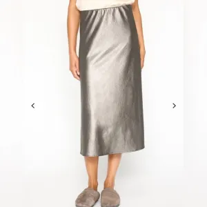 Brochu walker Hallie Vegan leather metallic midi skirt nwot