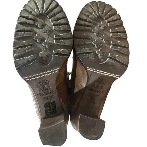 Brunello Cucinelli lace up heeled Leather boot size 39 US 9