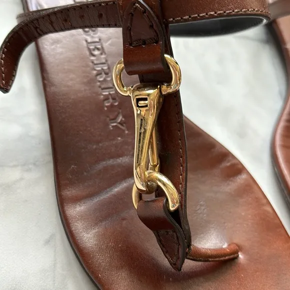 Burberry Reason Buckle-strap Brown Leather Flat Sandals