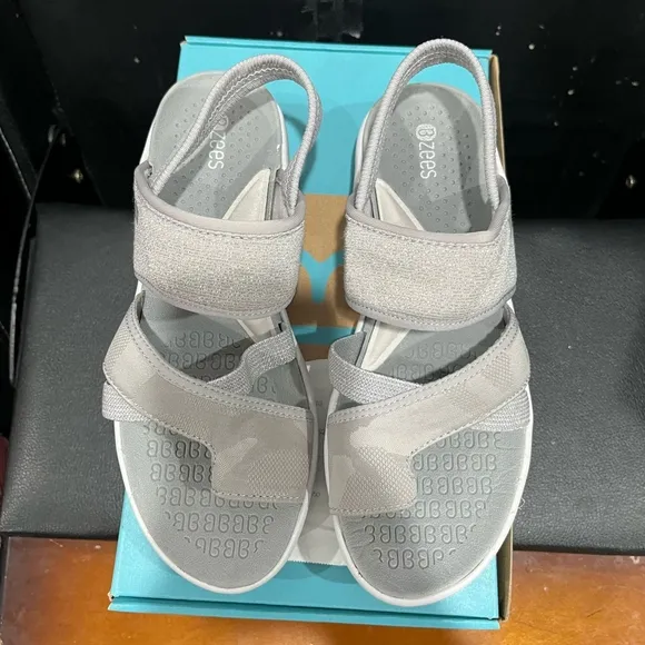 Bzees Gray Sporty Sandals with Cushioned Sole