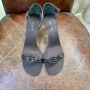 CALVIN KLEIN brown beaded sandals 11