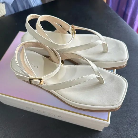 Cecelia New York Minimalist Cream Thong Sandals with Ankle Strap new