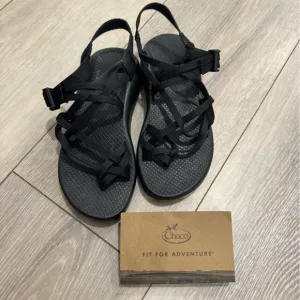 Chaco Sandals Womens 8 Black Classic Double Strap Sandals Strappy