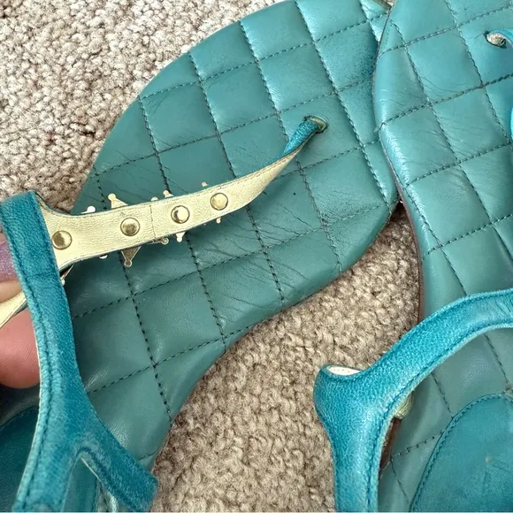 Chanel Quilted Leather Flat Thong Sandals
