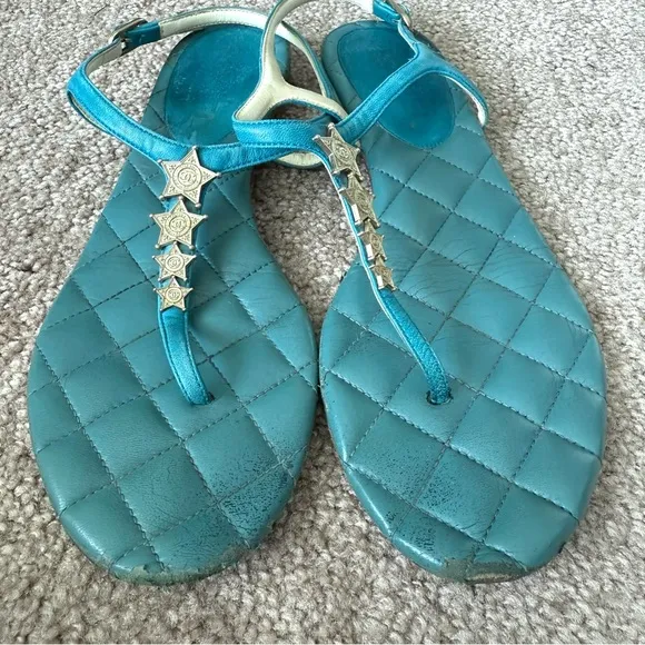Chanel Quilted Leather Flat Thong Sandals
