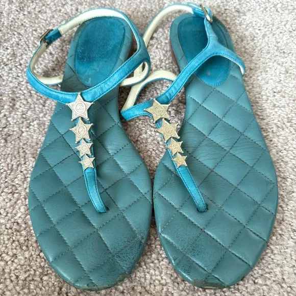 Chanel Quilted Leather Flat Thong Sandals
