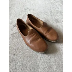 Charix‎ Women's 8/39 Classic Leather Slip On Loafers Camel Quiet Luxury