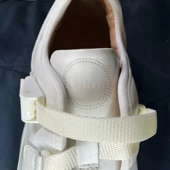 Chloe Sonnie Low Top Leather Sneaker Size 8 In White