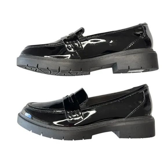 Clarks Westlynn Ayla Black Patent Leather Chunky Heeled Women’s Loafers Size 6.5