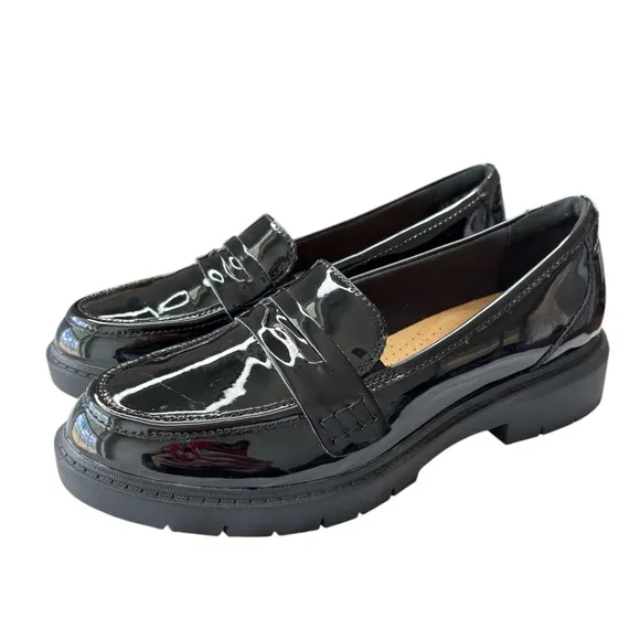 Clarks Westlynn Ayla Black Patent Leather Chunky Heeled Women’s Loafers Size 6.5