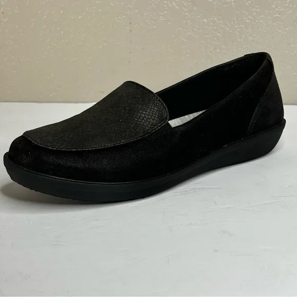 Clarks Women's Ayla River Loafer - Black Snakeskin &amp; Suede Flat Shoes Size 8.5M
