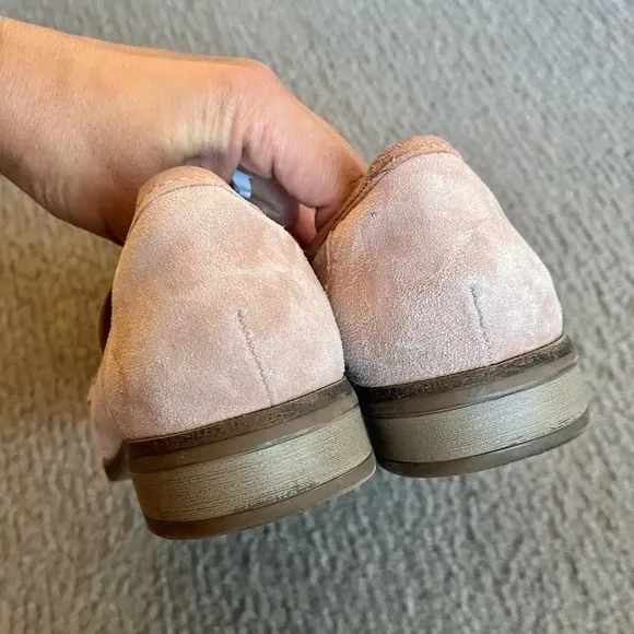 Clarks Women's Trish Rose Suede Loafers size 6.5
