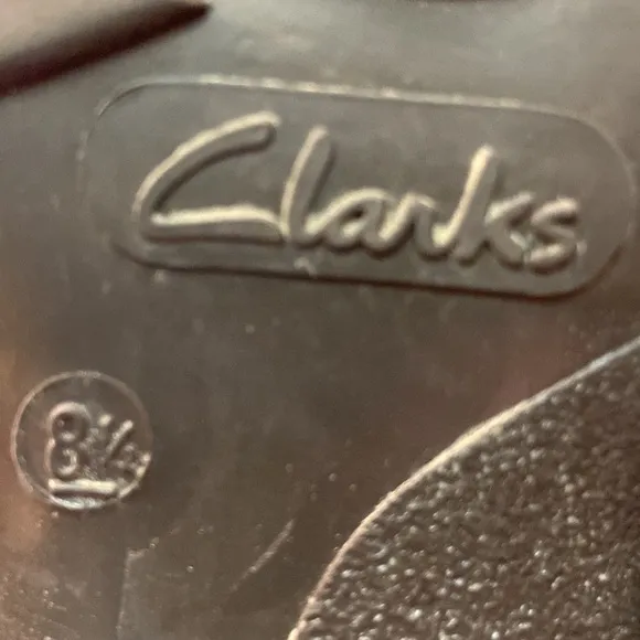 Clarks Zippered Boot Cognac.