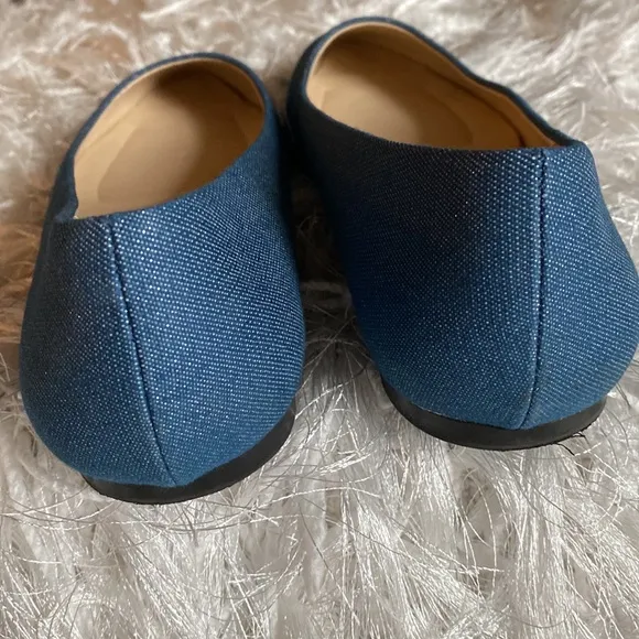 Coach and Four Women’s Juliette Chambray with Metallic Shimmer Pointed Toe Flats
