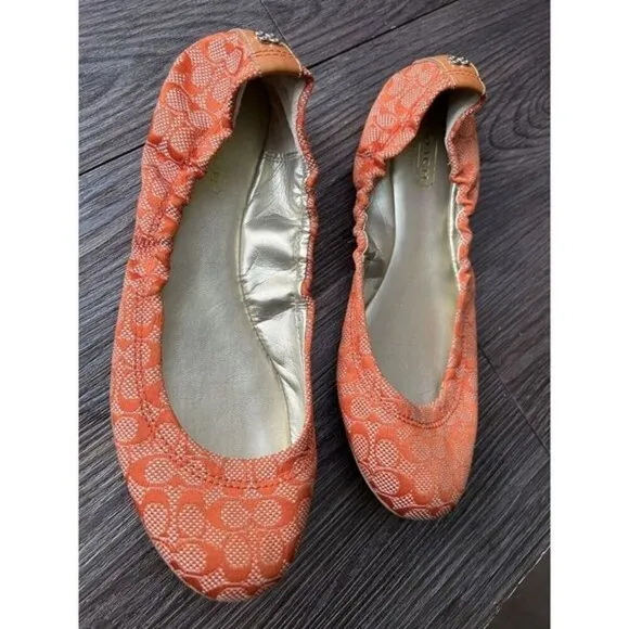 Coach Classic ORANGE Women's Ballet Flats Shoes SIZE- 6.5 B