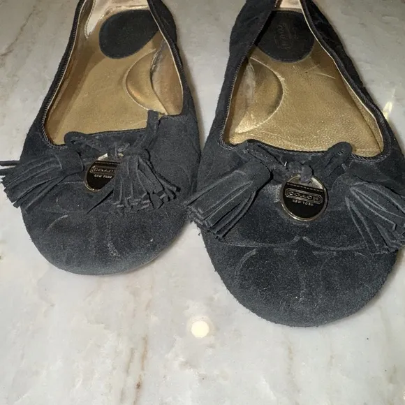 COACH Dahlia Signature Logo Embossed Suede Black Tassel Ballet Flats Shoes 8B