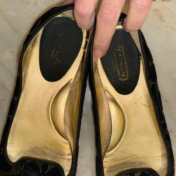 COACH Dahlia Signature Logo Embossed Suede Black Tassel Ballet Flats Shoes 8B