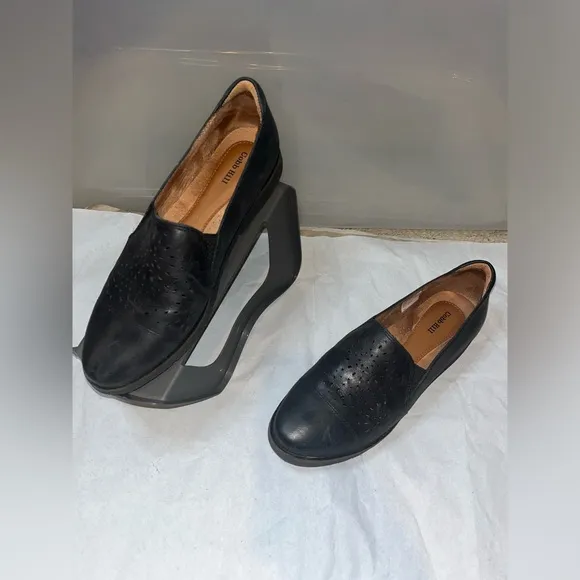 Cobb Hill Laci Twin Gore Slip-On Black Leather Perforated Loafer Shoes Size 9