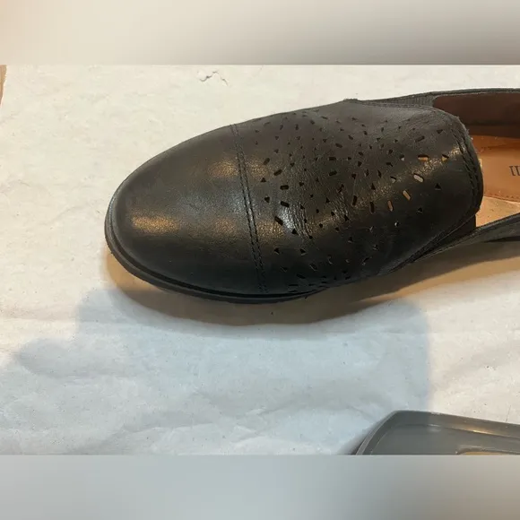 Cobb Hill Laci Twin Gore Slip-On Black Leather Perforated Loafer Shoes Size 9