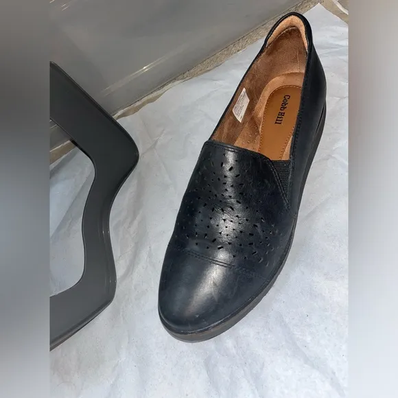 Cobb Hill Laci Twin Gore Slip-On Black Leather Perforated Loafer Shoes Size 9