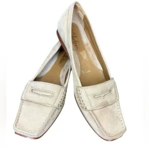 Cole Haan women’s Cream Leather Loafers Sz 6M preloved