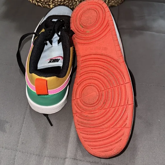 Colorful Low-Top Sneakers with Pink Swoosh