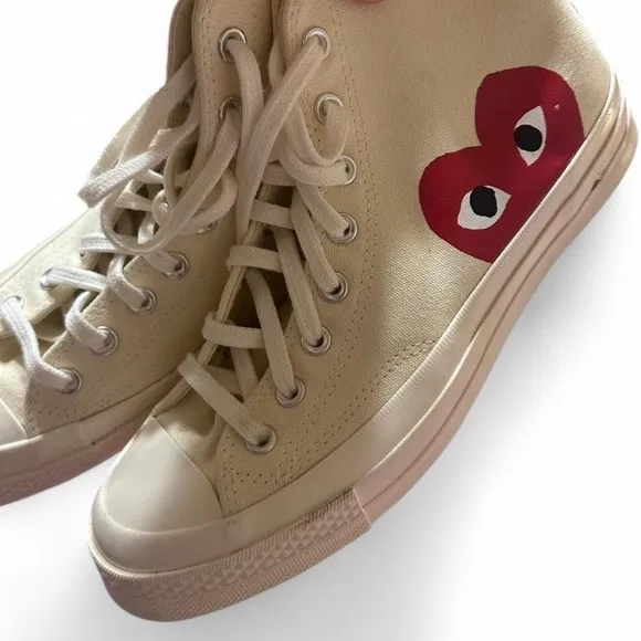 Comme de Garçons PLAY x Converse Chuck Taylor Womens Sneakers (fits W9)
