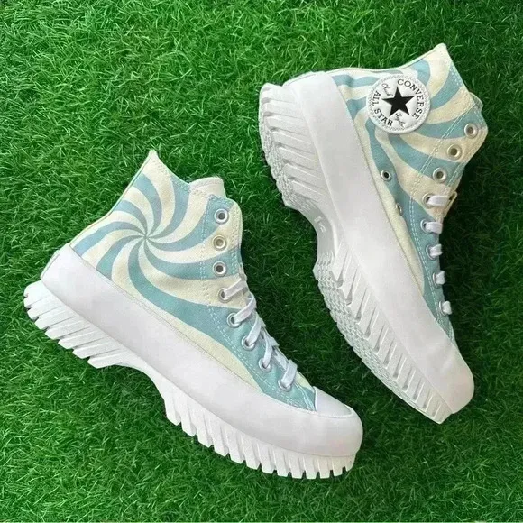 Converse Chuck Taylor All Star Lugged 2.0 Hi Blue Candy